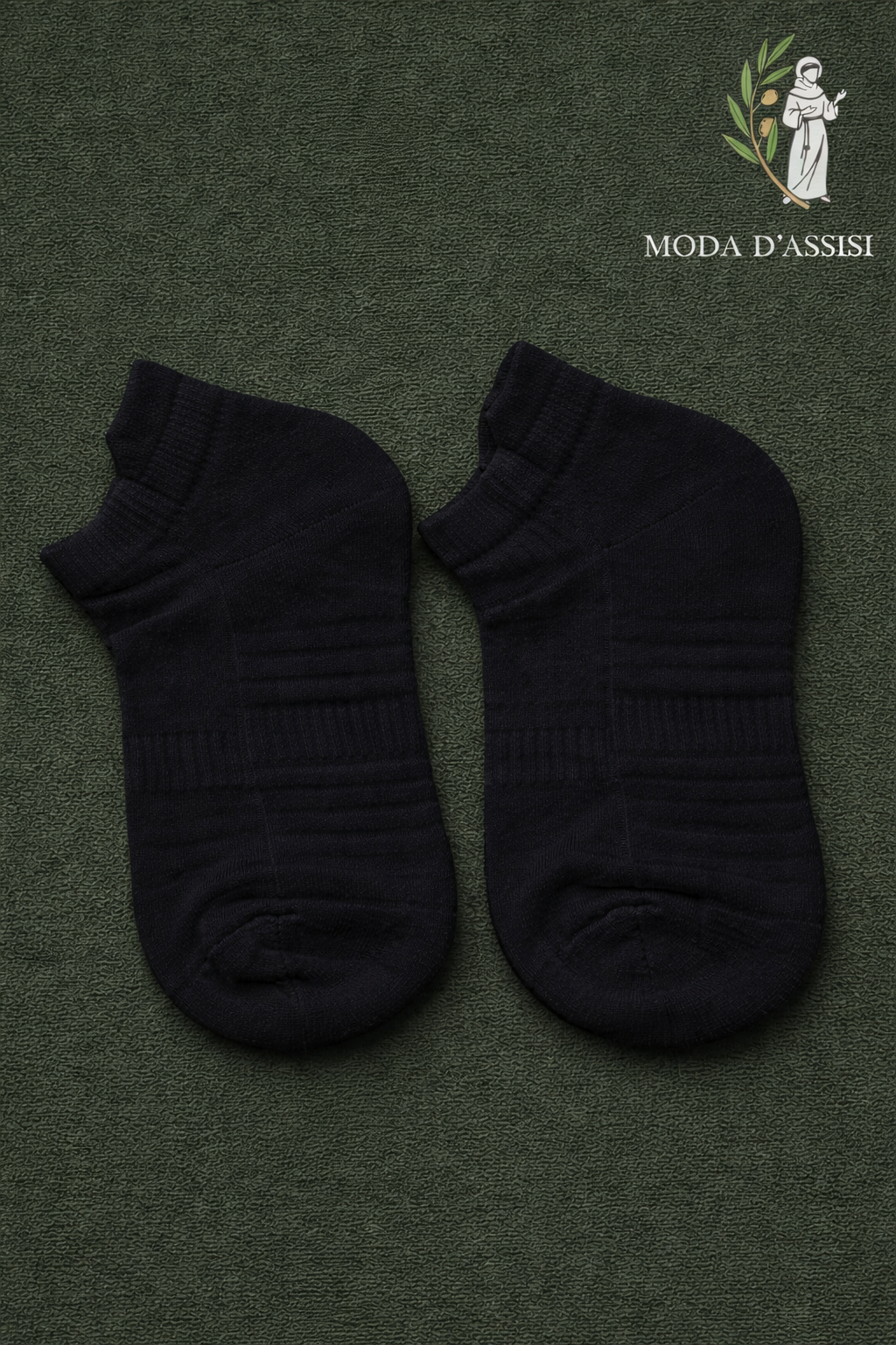 Variation Y Black